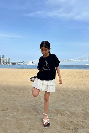 T-SHIRT WITH BOAT EMBROIDERY - Black by Zara