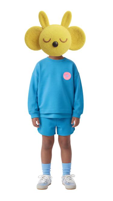 Zara SWEATSHIRT AND BERMUDA WITH RUBBERIZED PATCH SET - Light blue