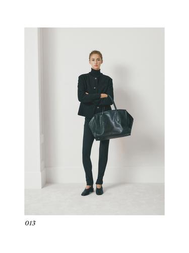 Pantalón entallado detalle bajo goma - STUDIO - Negro de Zara