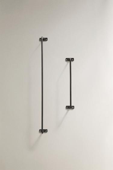 DARK METAL TOWEL RACK - Black by Zara - Image 2
