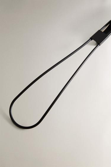 FOLDABLE METAL HANGER - Black by Zara - Image 2