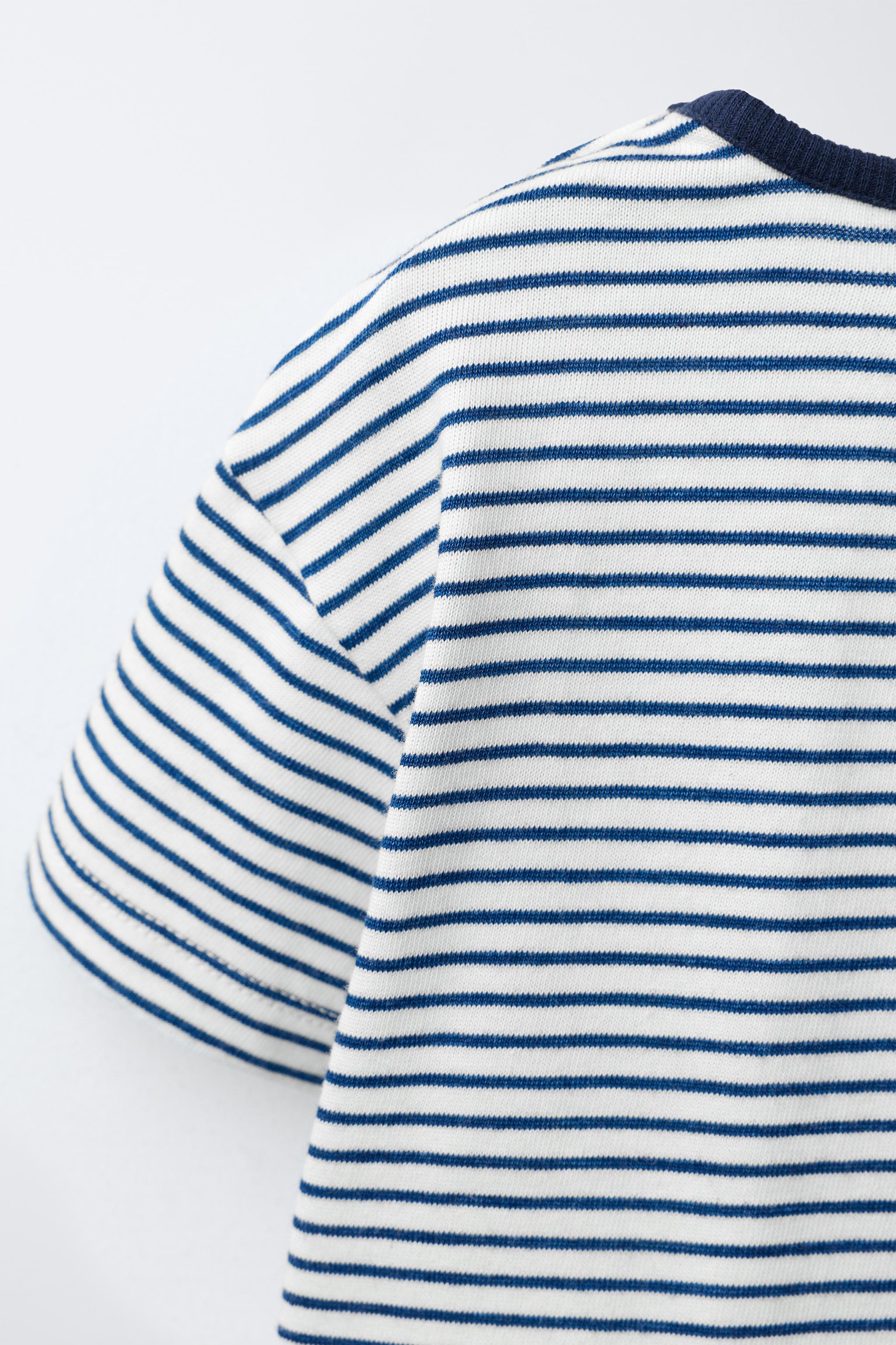 STRIPED CLOVER PATCH T-SHIRT
