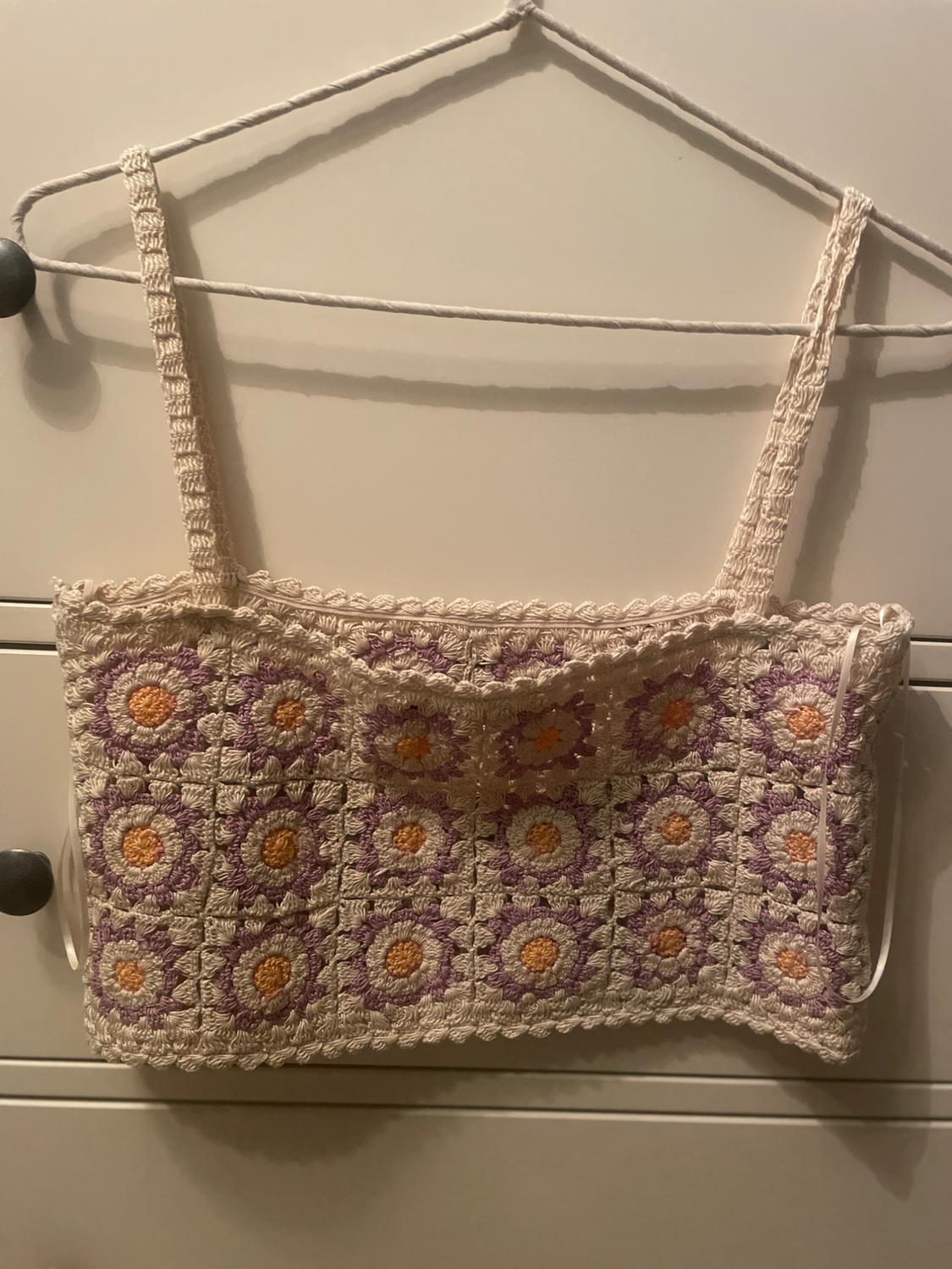 CROCHET DAISY TOP - Image 2