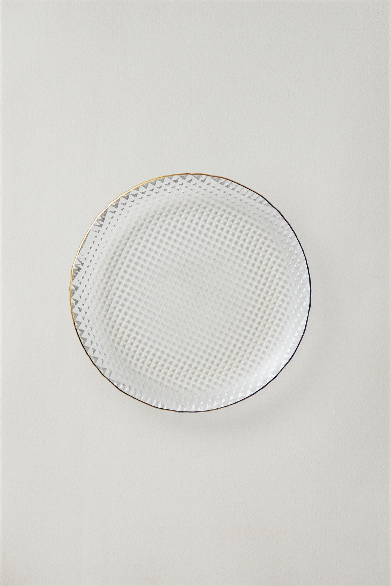 GLASS SIDE PLATE WITH RAISED DETAIL AND RIM — Gold