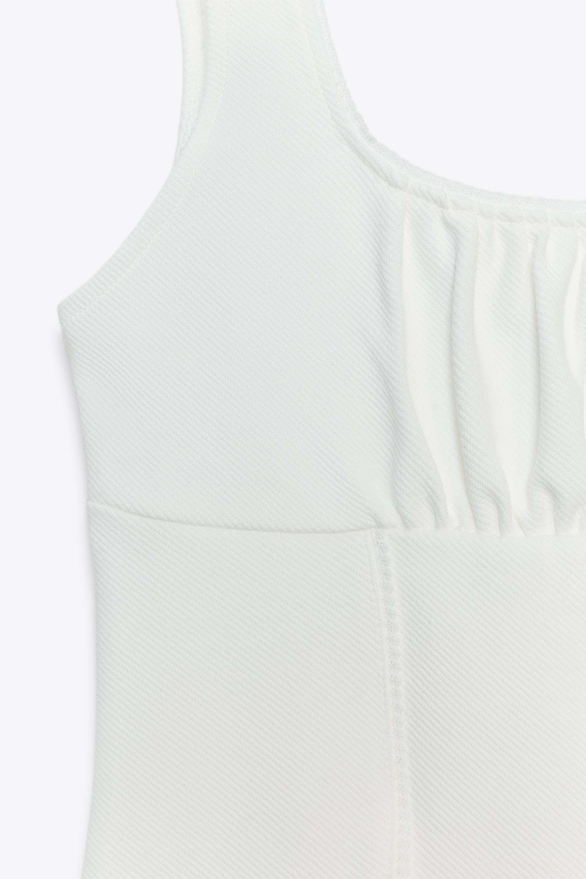 PICOT TRIM TOP