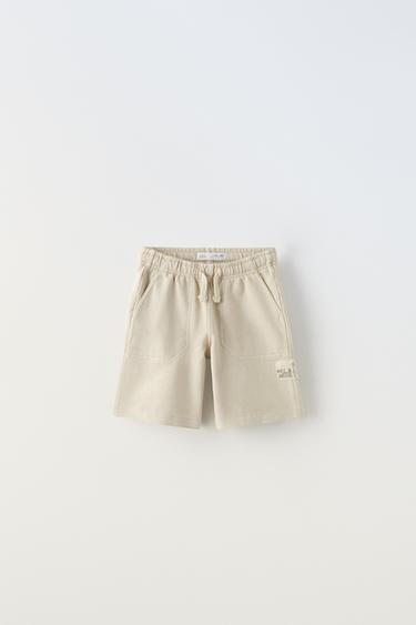 ШОРТЫ CARPENTER ИЗ МЯГКОЙ ТКАНИ — ЭКРЮ от Zara — изображение 0
