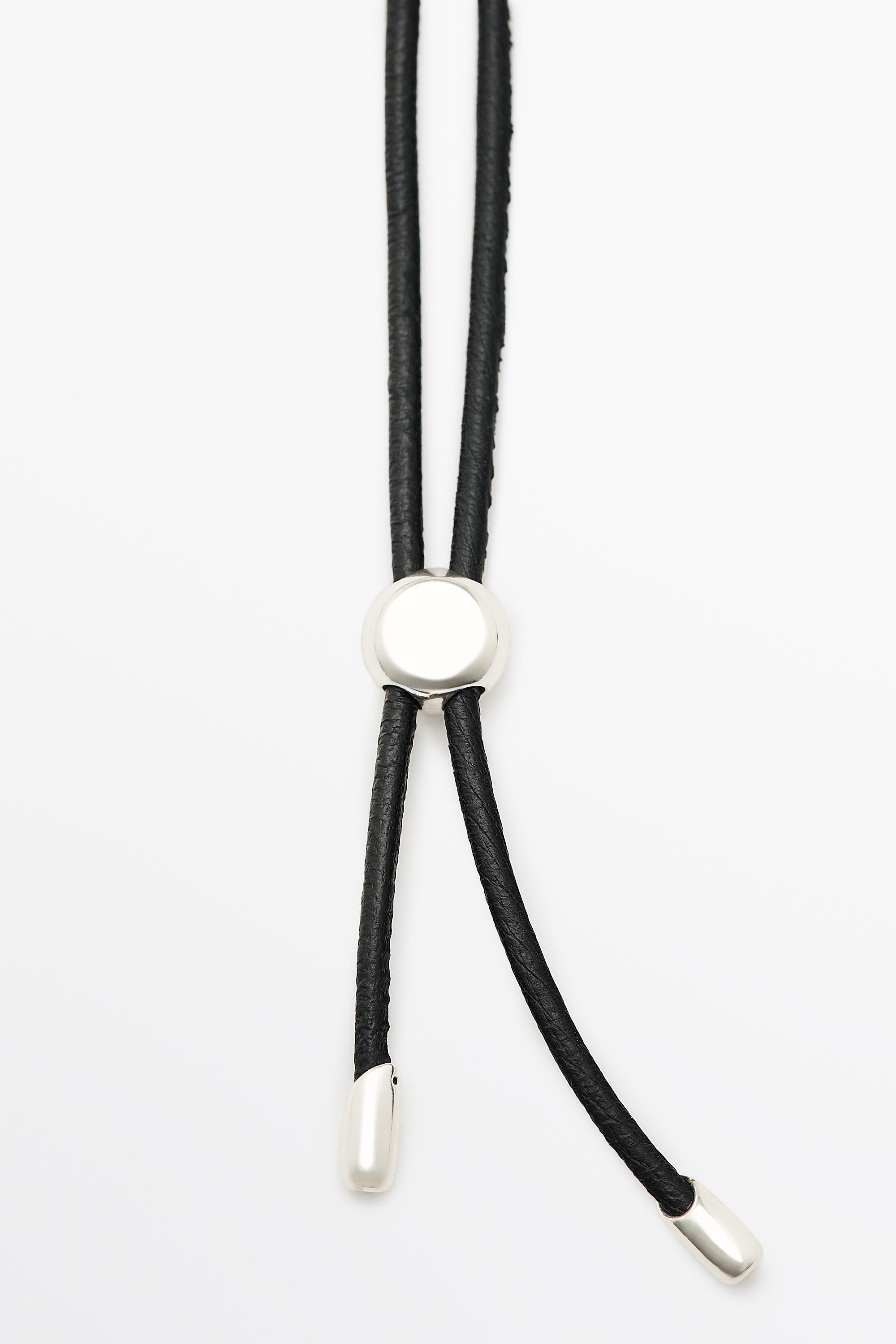 Marbled hoop necklace