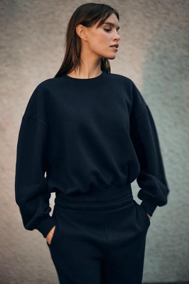 BLUZË HOODIE E PUSHTË BAZIKE - Blu marinari nga Zara