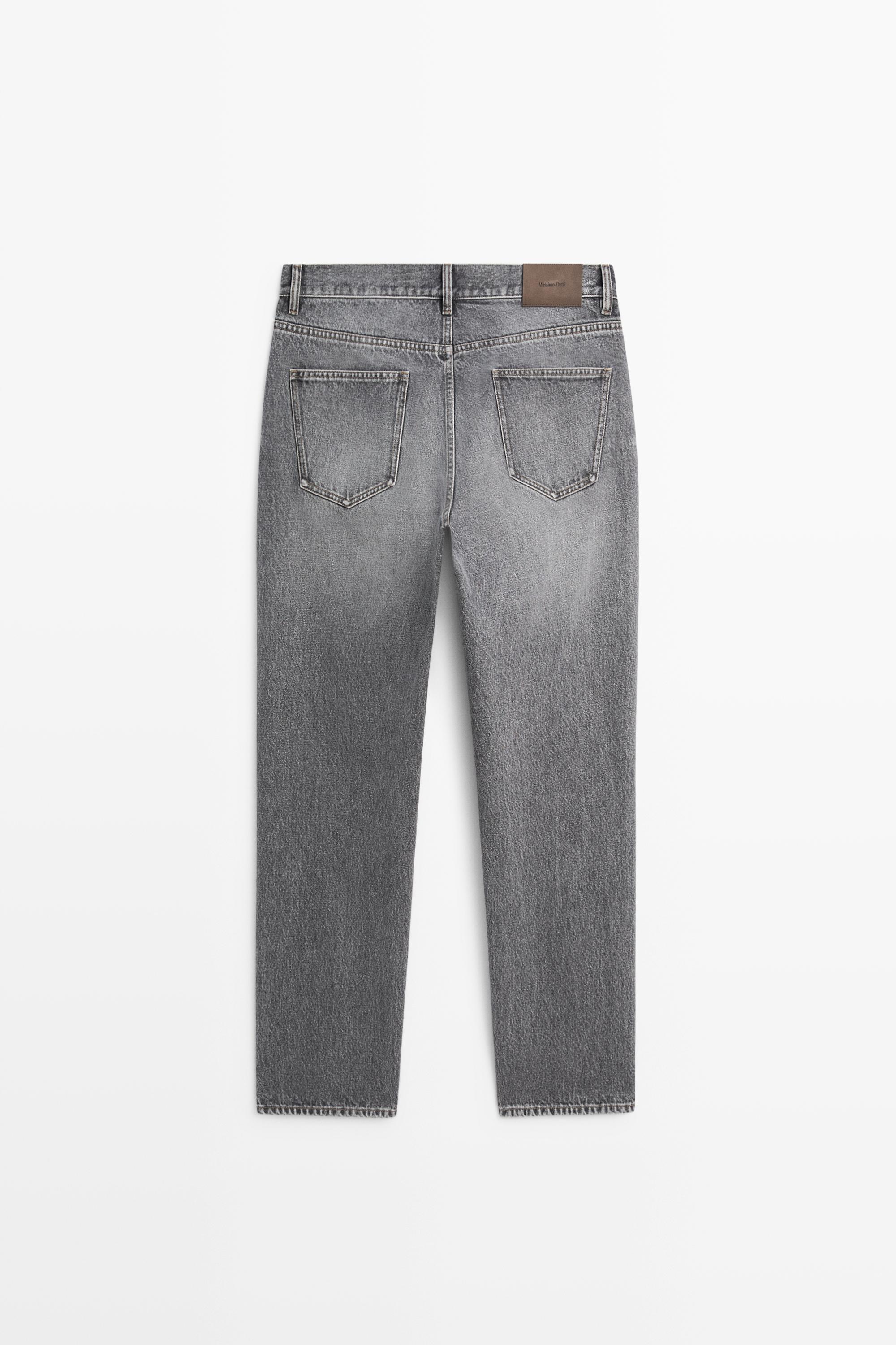 Straight-leg jeans