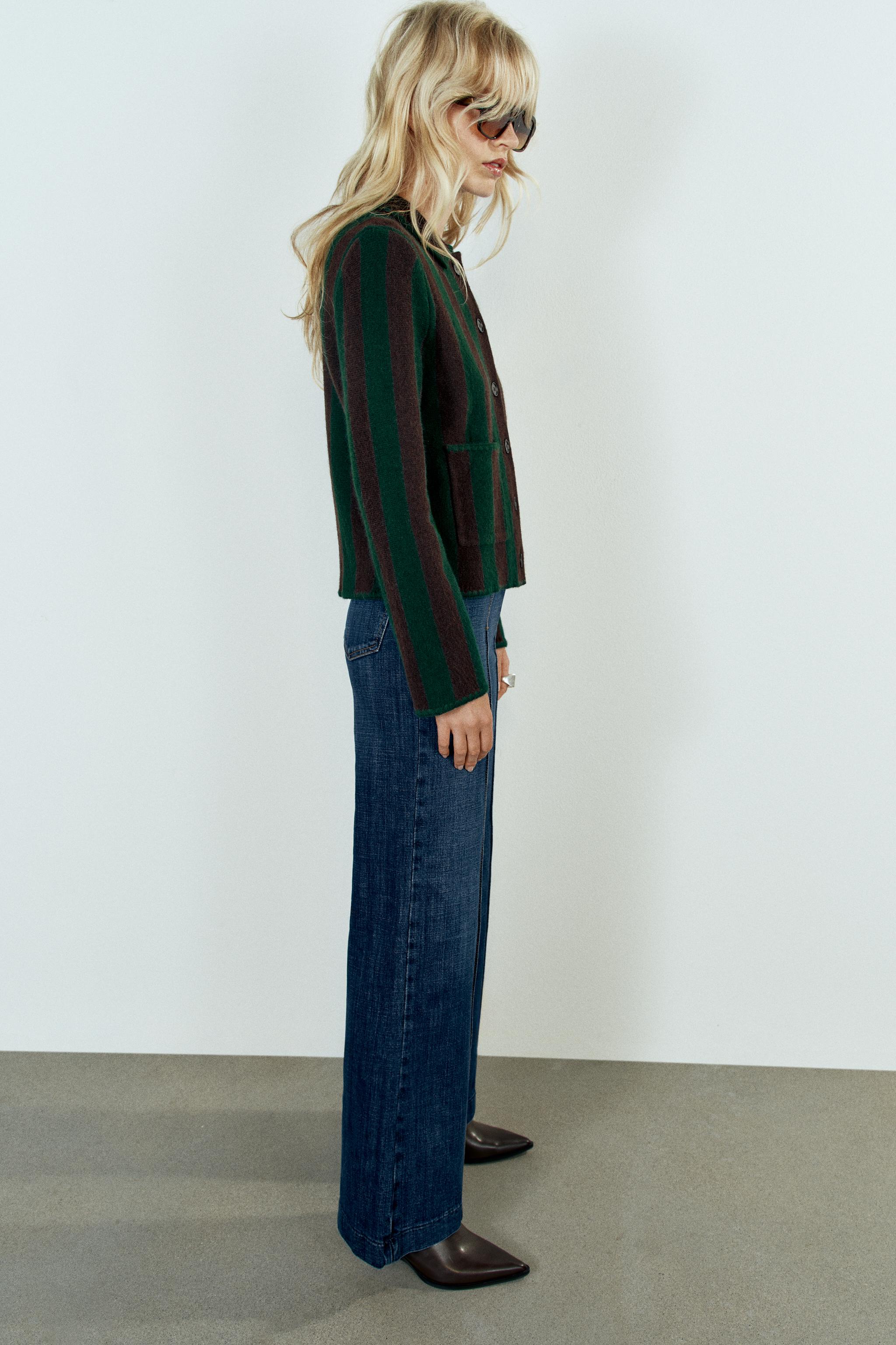 GILET EN MAILLE À RAYURES