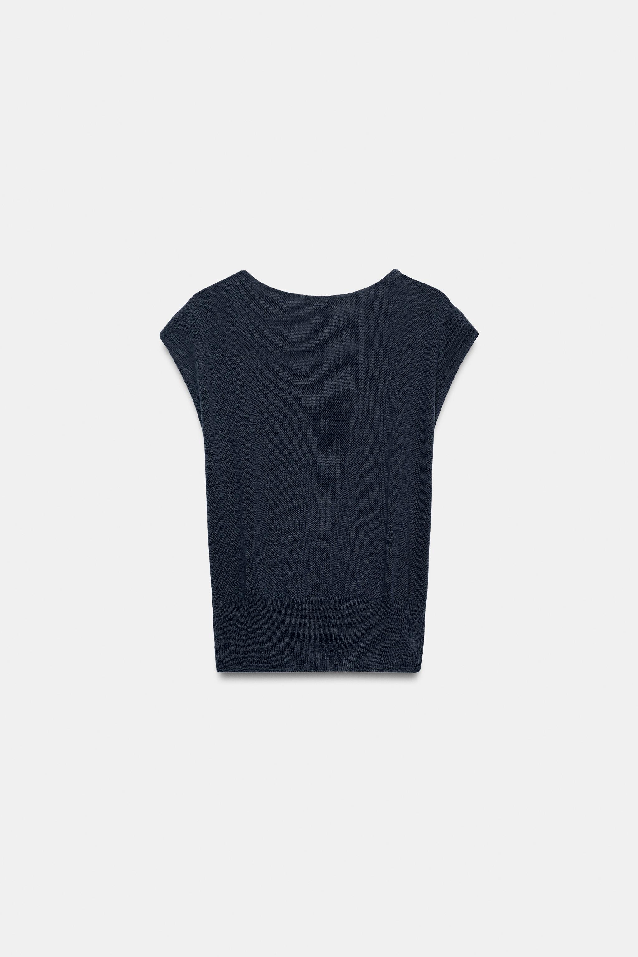 METALLIC TRIM KNIT TOP