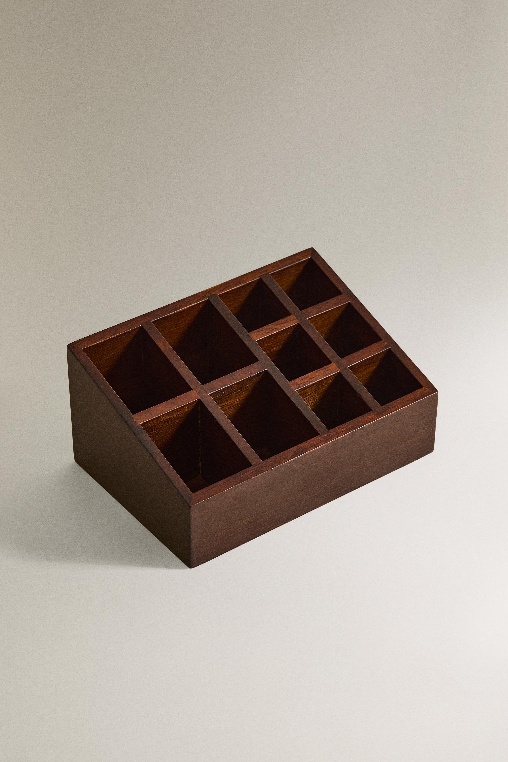 SMALL WOODEN MAKEUP ORGANIZER BOX