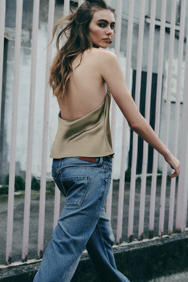 Zara SATIN EFFECT HALTER TOP - Light khaki