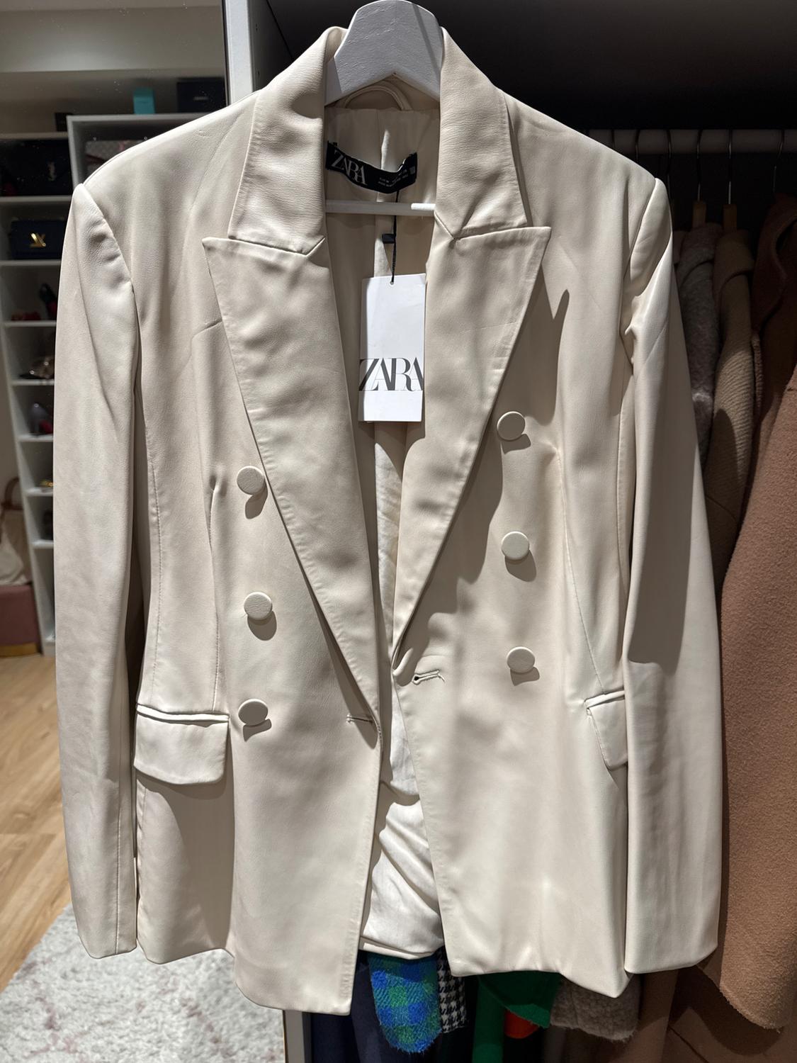 FAUX LEATHER DOUBLE-BREASTED BLAZER