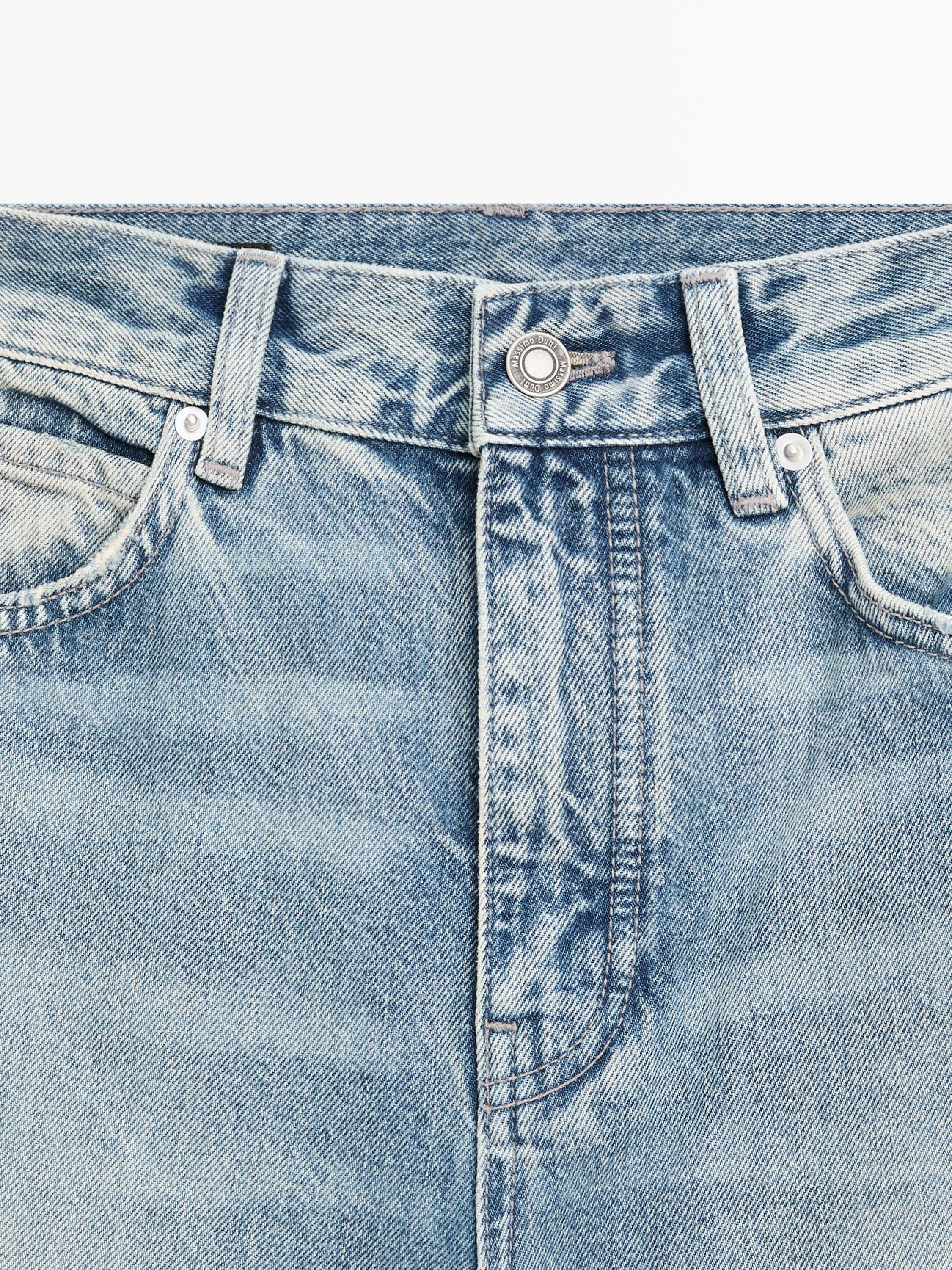 High-waist wide-leg jeans
