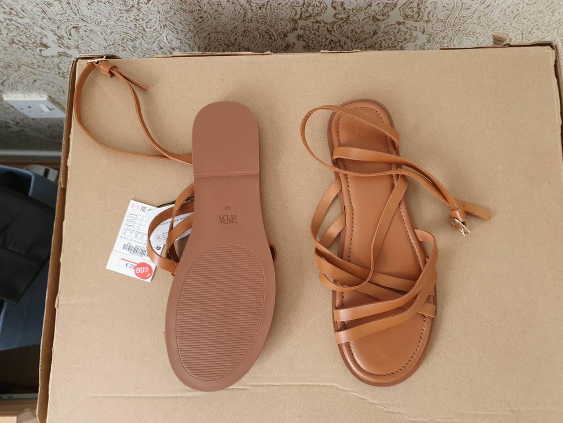 STRAPPY LEATHER SANDALS - Image 2