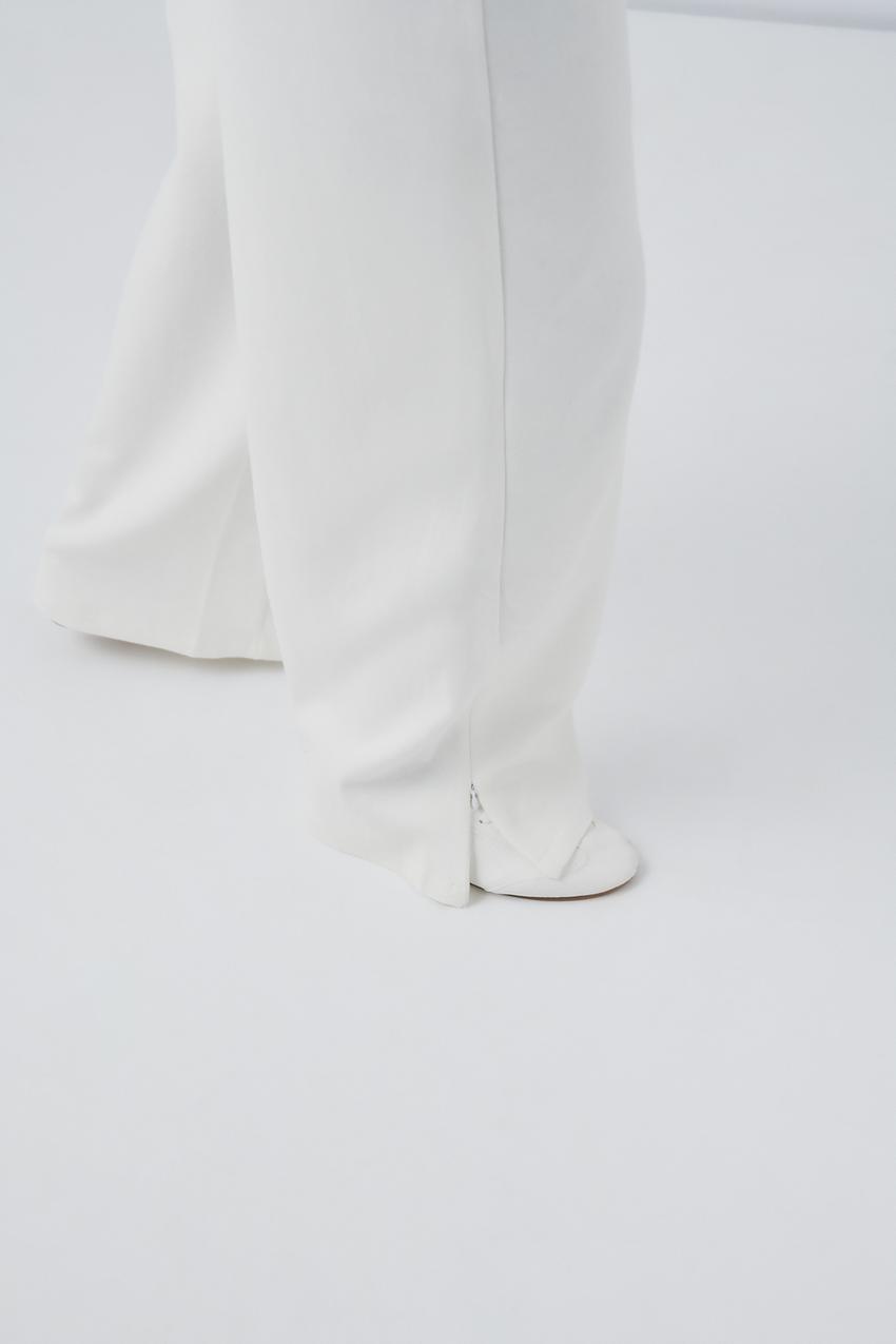 STRAIGHT FIT TROUSERS WITH BUTTONS - White