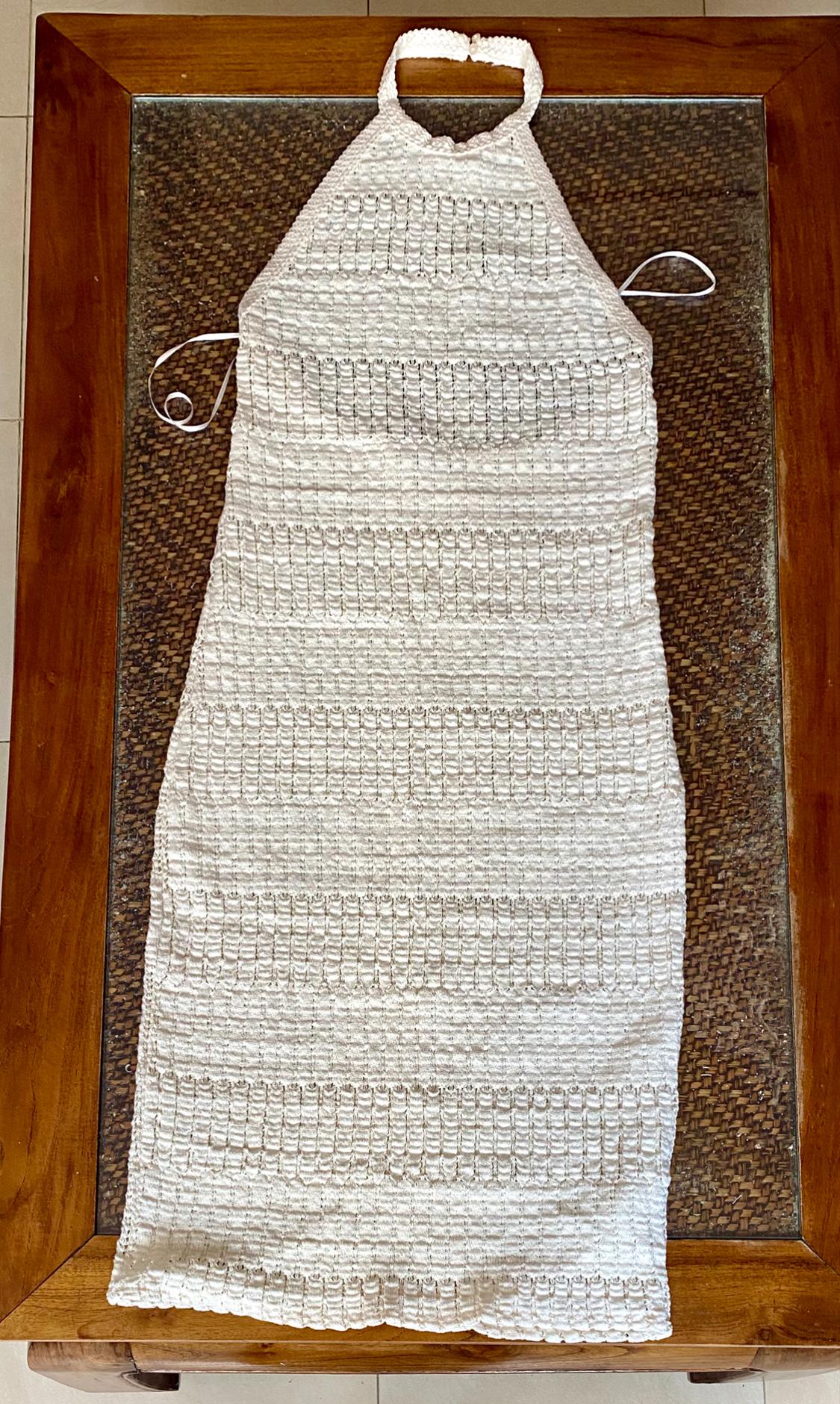 VESTIDO ENTALLADO CUELLO HALTER - Image 2