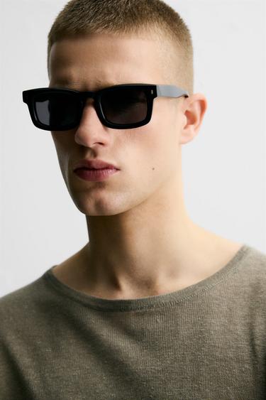 SQUARE SUNGLASSES - Black by Zara - Image 1