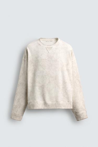 SUDADERA BOXY FIT LAVADA - de Zara