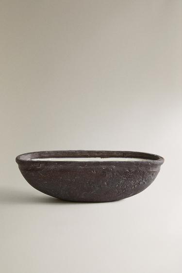 (600 غ) شمعة عطرية LEATHER AMBER - أسود الخاص بـ Zara