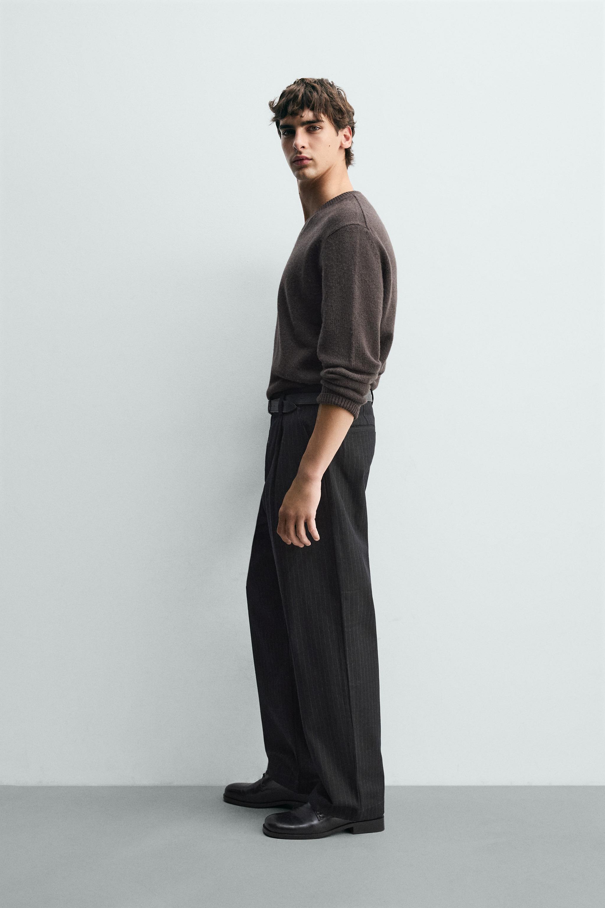 PANTALON COUPE DÉCONTRACTÉE À RAYURES