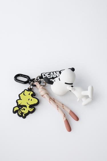SNOOPY PEANUTS™ KEYRING - Ecru by Zara - Image 1
