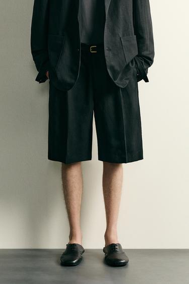 TEXTURED PLEATED TAILORED BERMUDA SHORTS - Black by Zara