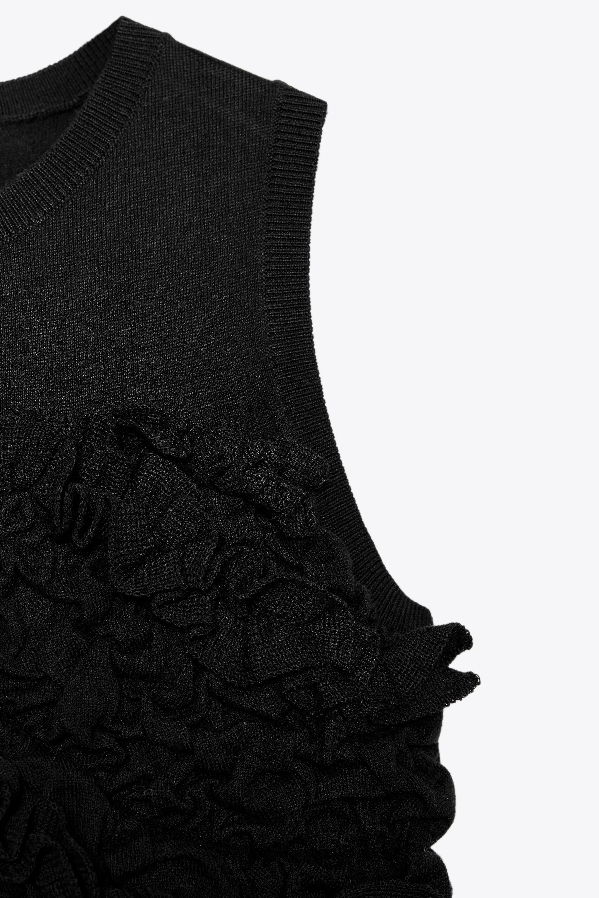 ZARA フリル ギャザーディテール トップス X FANGLU LIN フリル ギャザーディテール トップス X FANGLU LIN - ブラック
