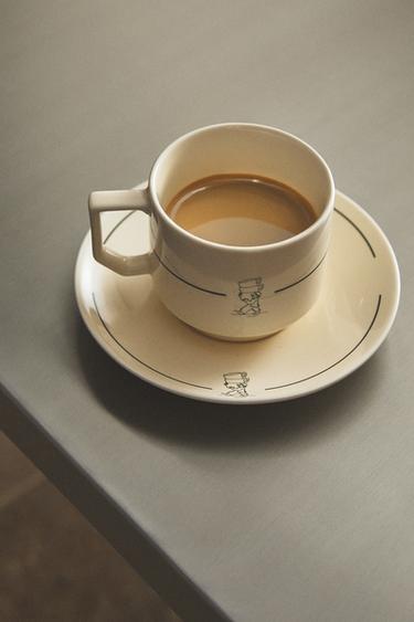 STONEWARE TEACUP AND SAUCER - White / Green by Zara