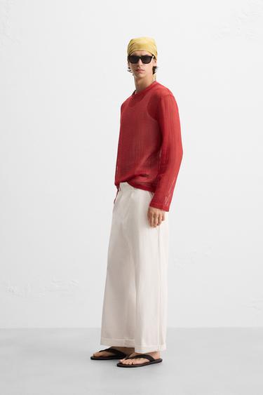 T-SHIRT STRUCTURE OUVERTE - Rouge de Zara - Image 3
