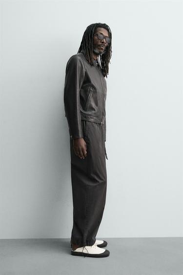 BLOUSON EN CUIR AARON LEVINE X ZARA - Noir de Zara - Image 3