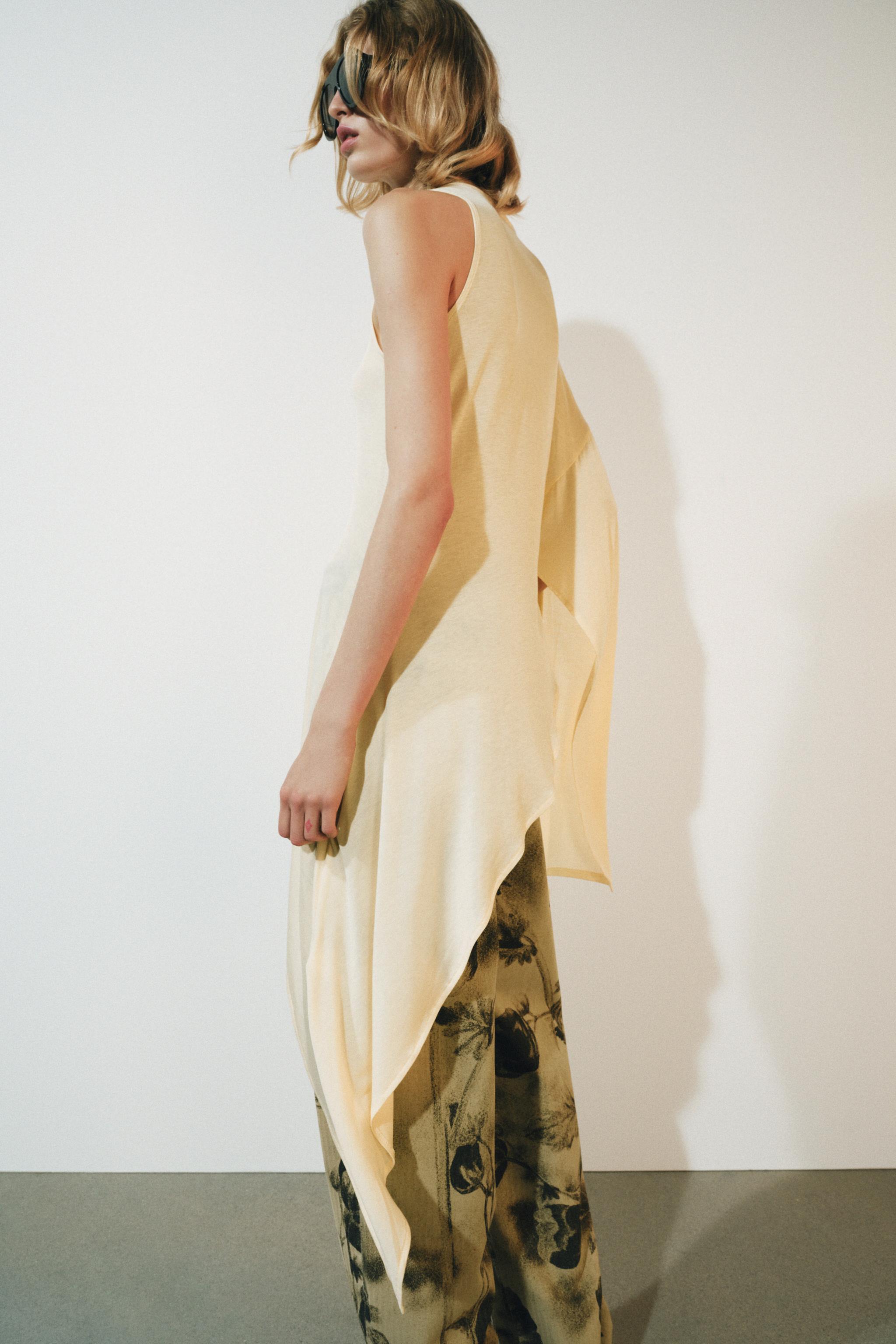 FLOWY ASYMMETRIC TOP