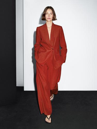 Zara Straight-leg trousers with double dart detail - 599