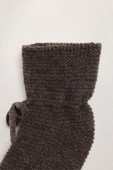 STIEFELCHEN AUS 100 % KASCHMIR – LIMITED EDITION - Braun / Braungrau von Zara