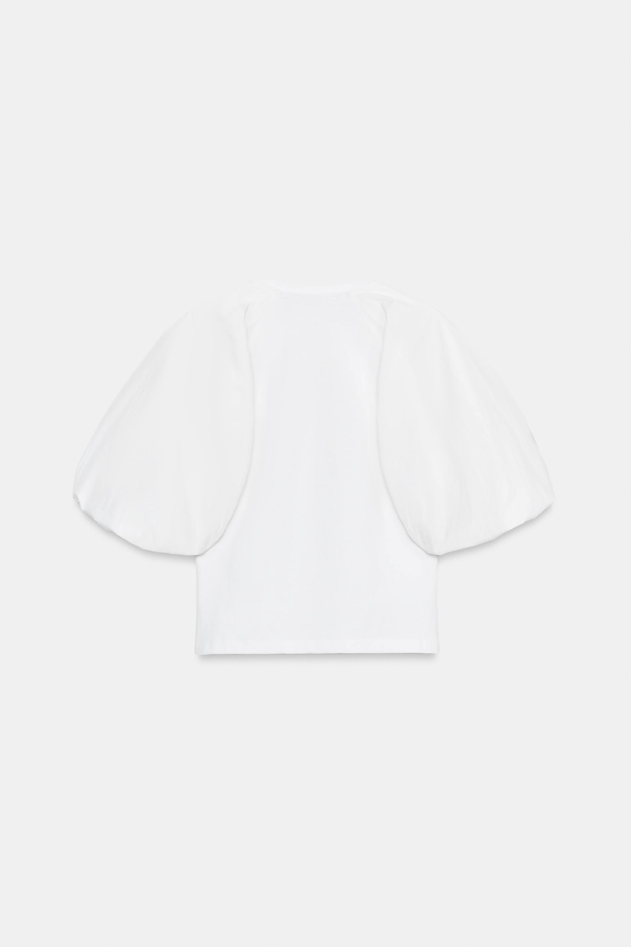 T-SHIRT EN MATIÈRES VARIÉES À MANCHES BOUFFANTES