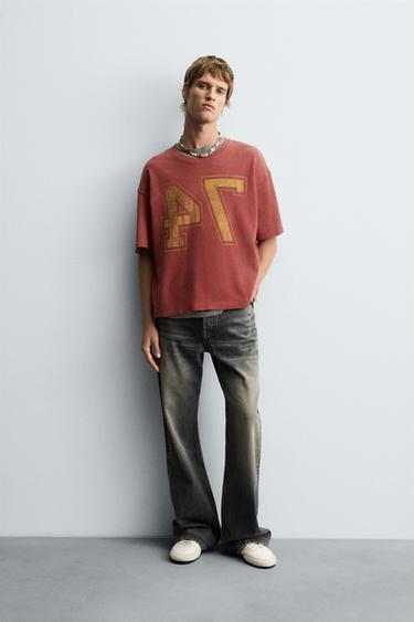 Zara VARSITY 開放式紋理 T 恤 - 紅色 - 圖片 0
