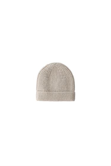 GORRO PUNTO BÁSICO - Arena de Zara