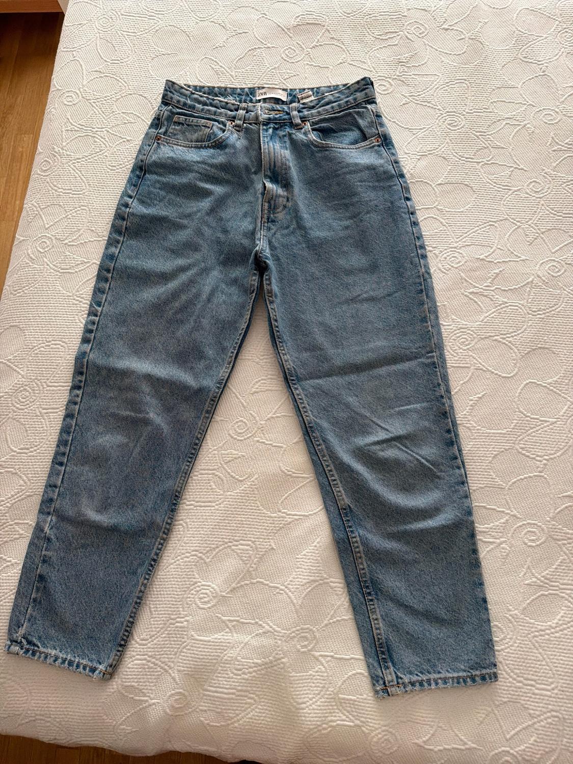 AUTHENTIC DENIM MOM JEANS - Image 3