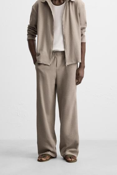 TEXTURED RELAXED FIT CHECK TROUSERS - Brown / Taupe by Zara