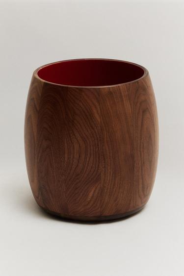 THE VAIASSA PAPER BIN — Red 2