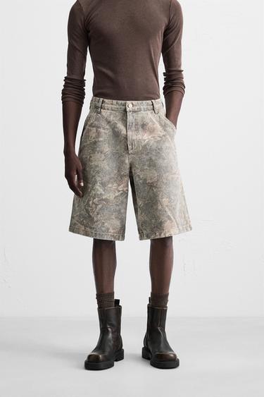 BERMUDA COUPE DÉCONTRACTÉE IMPRIMÉ ABSTRAIT - 029 de Zara - Image 1