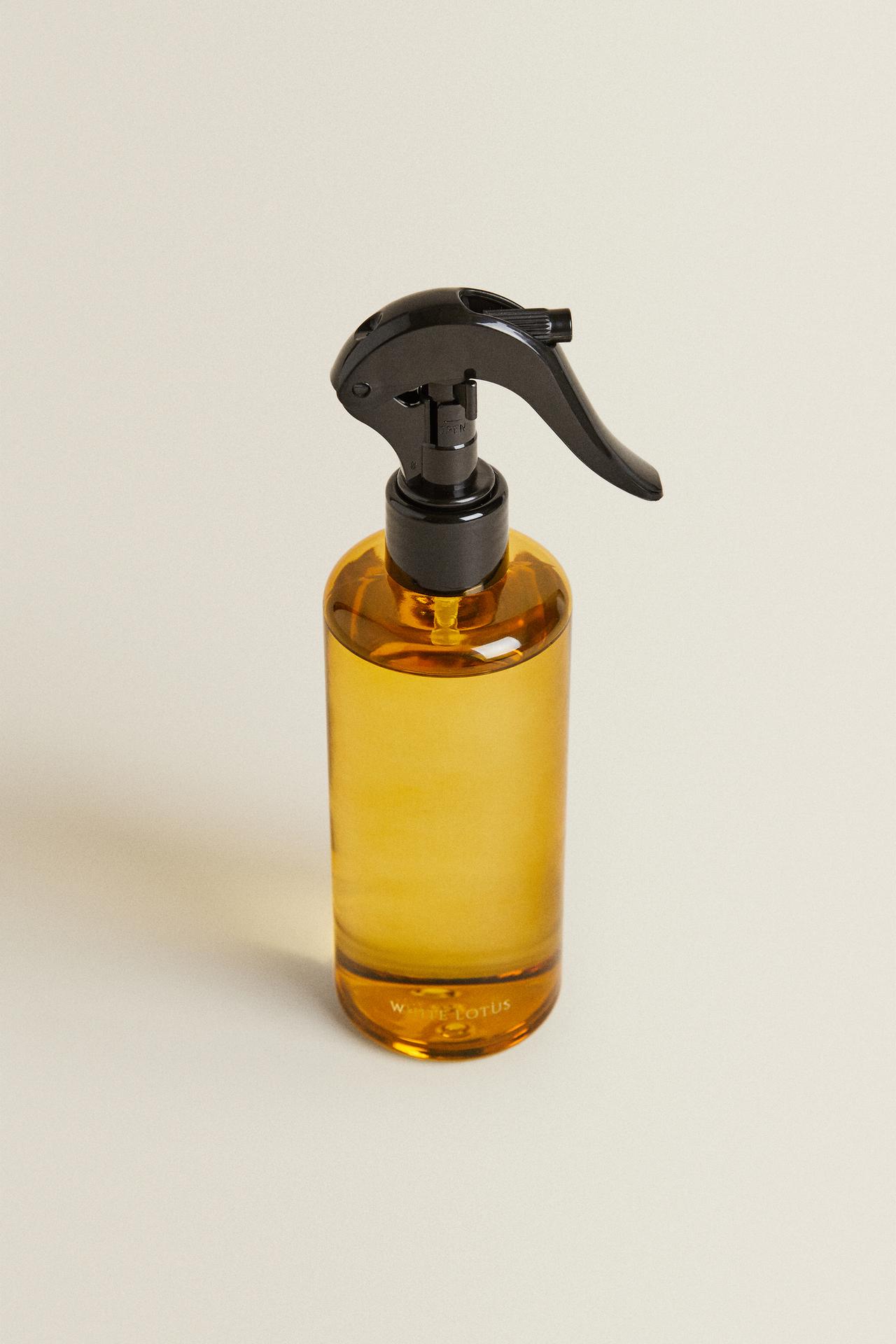 (200 ML) WHITE LOTUS SPRAY DIFFUSER — Intense red
