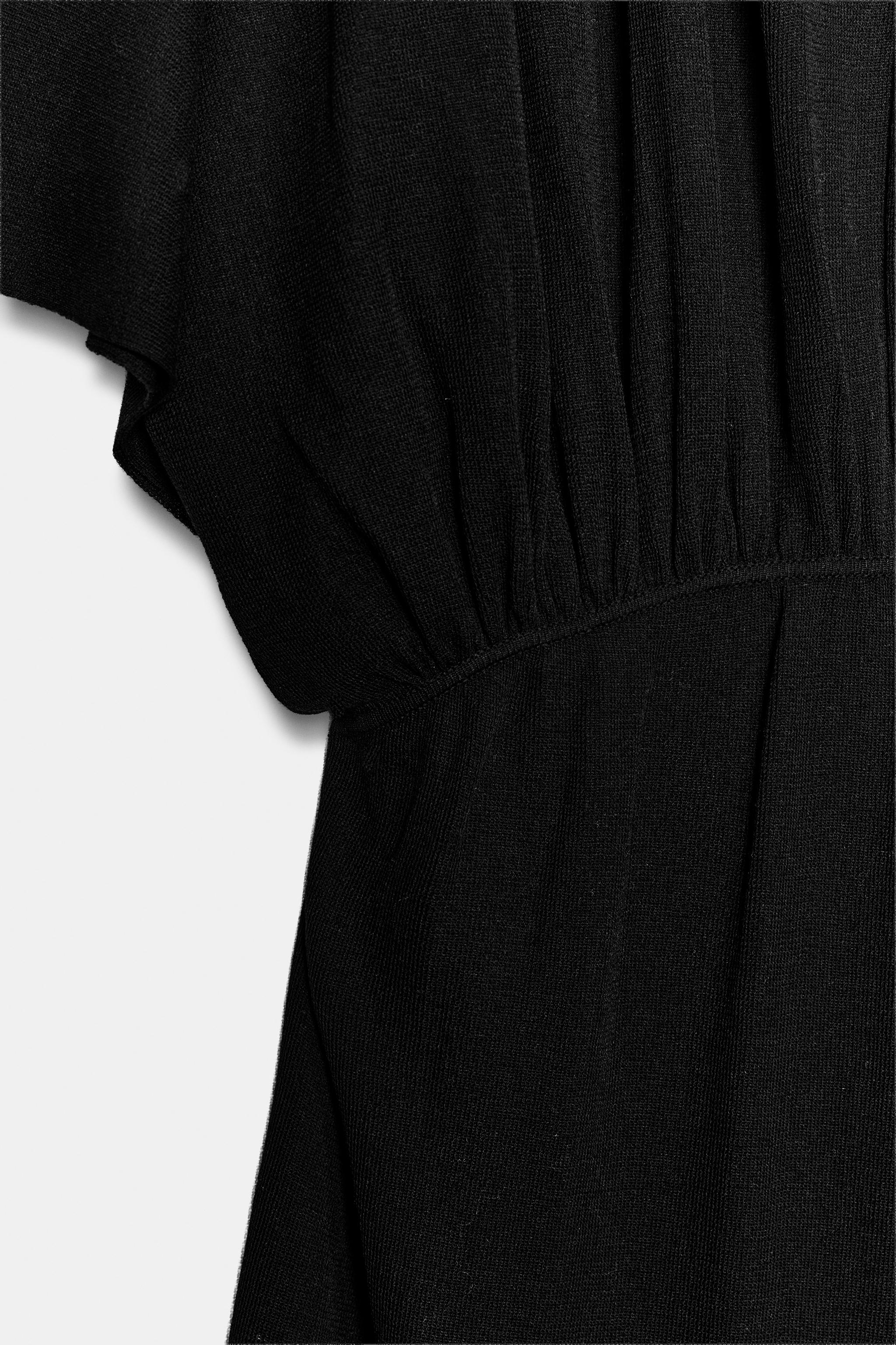 LONG KNIT DRESS WITH RUCHED WAIST