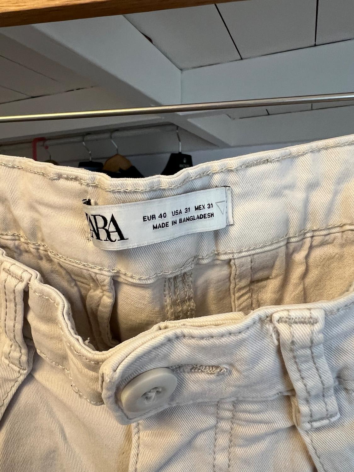 RELAXED FIT CARGO TROUSERS - Image 2