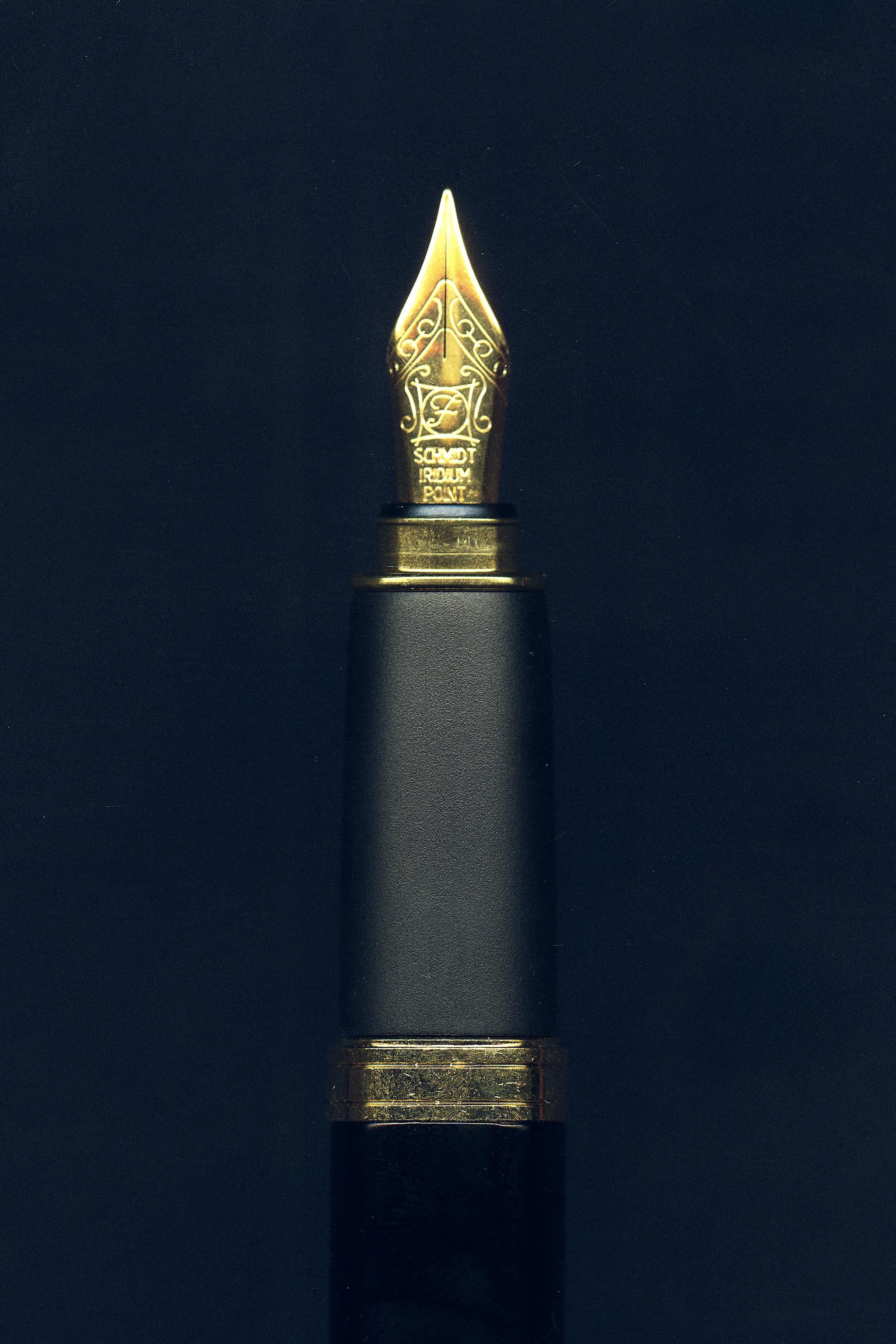 OHTO ALUMINUM AND BRASS FOUNTAIN PEN