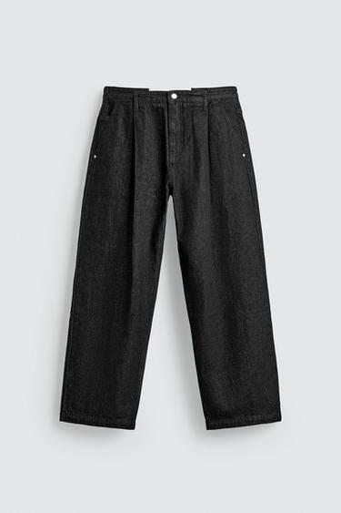WIDE-LEG PLEATED JEANS - Black by Zara