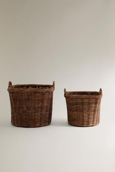 SQUARE RATTAN BASKET - Brown by Zara
