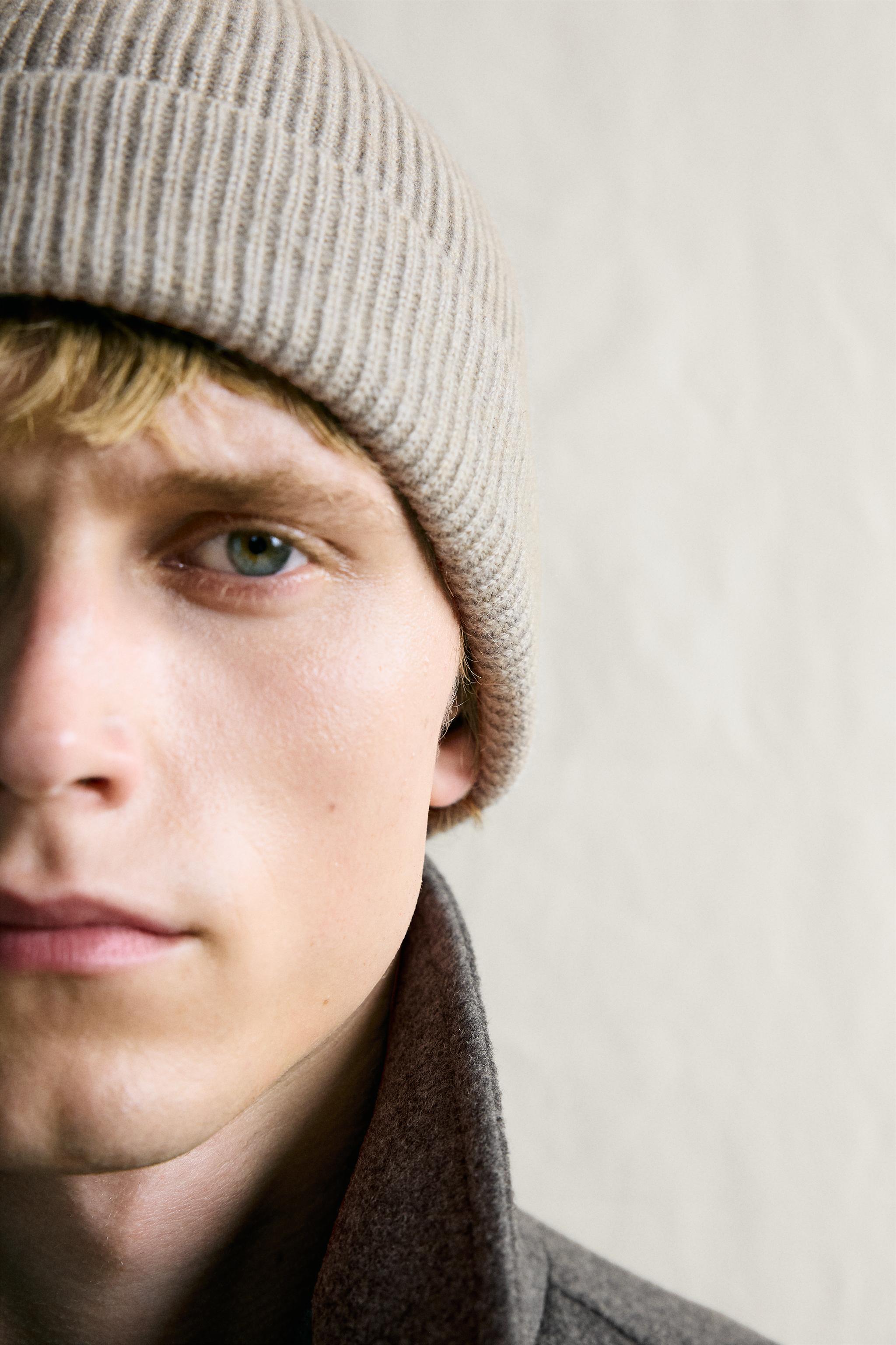 WOOL AND CASHMERE KNIT BEANIE