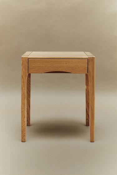 MESITA NOCHE ROBLE CON CAJÓN - Beige claro de Zara